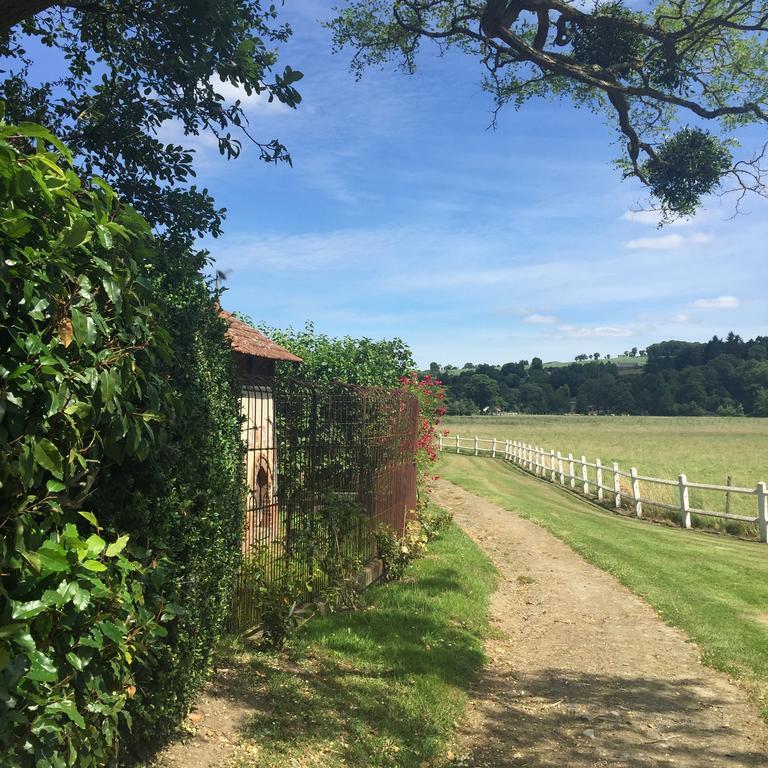 Le Manoir De Benedicte B&B Cahan Экстерьер фото