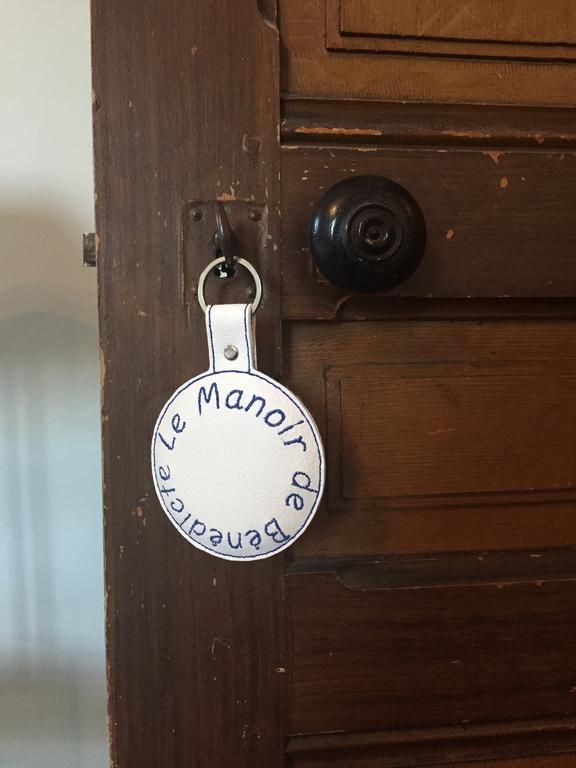 Le Manoir De Benedicte B&B Cahan Экстерьер фото